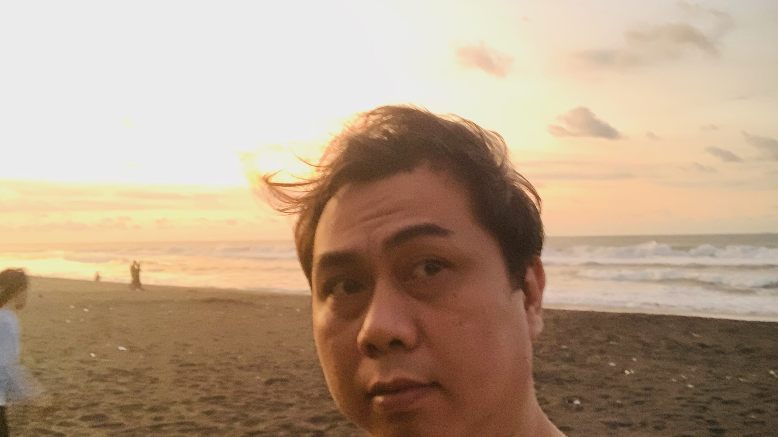 Menikmati Sunset di Pantai Glagah Kulon Progo Yogyakarta