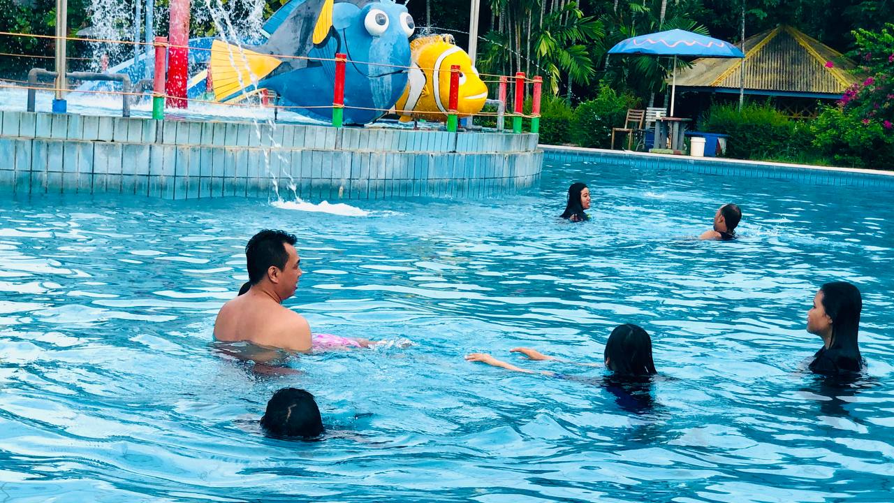 Panduan Liburan Keluarga: Keseruan Berenang di Taman Marina Semarang Penuh Tawa
